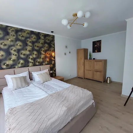 Julia * Borne Sulinowo